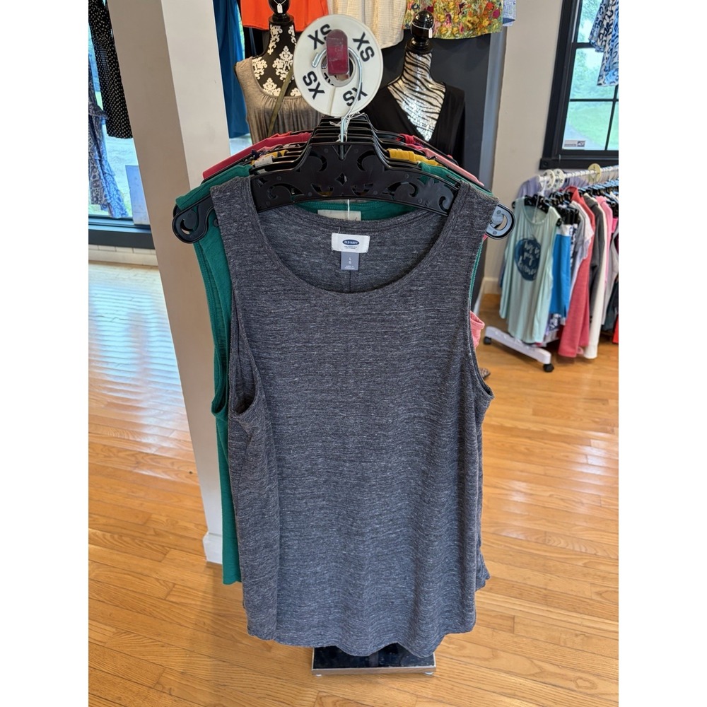 Old Navy Grey Tank Size Large